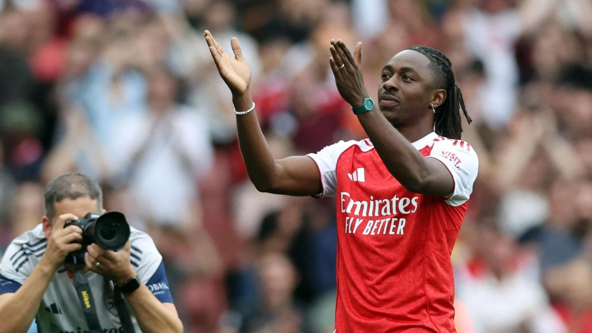 Eze returnerer til Arsenal post thumbnail image