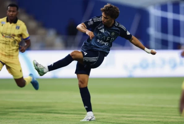 Al-Nassr Bortedrakt 2025/26-1