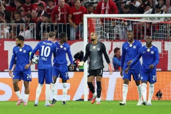 Chelsea led sitt første tap for sesongen-1
