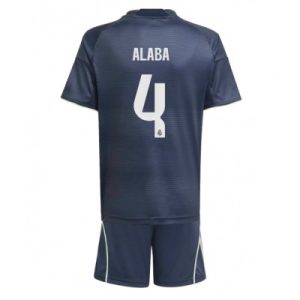 Billige Fotballdrakter Barn Real Madrid David Alaba #4 Bortedraktsett 2025-26