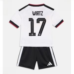 Tyskland Florian Wirtz #17 Hjemmedraktsett Barn VM 2026 fotballtrøye med shorts