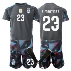 Kjøp Argentina VM 2026 drakt barn Emiliano Martinez #23 Keeper Hjemmedraktsett