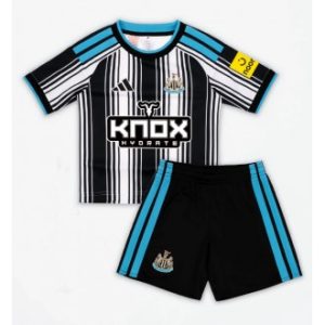 Newcastle United Hjemmedrakt barn 2026-27 drakt med shorts