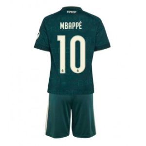 Barn Real Madrid 2026-27 Kylian Mbappe #10 grønn Bortedrakt med shorts