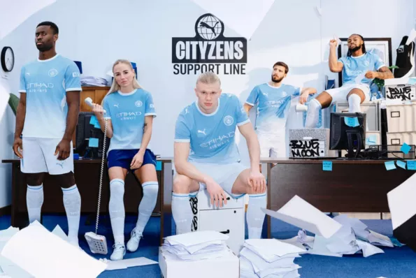 【Manchester City-drakt 2026】 Himmelblå innovasjon og estetikk 【Manchester City-drakt 2026】 Himmelblå innovasjon og estetikk