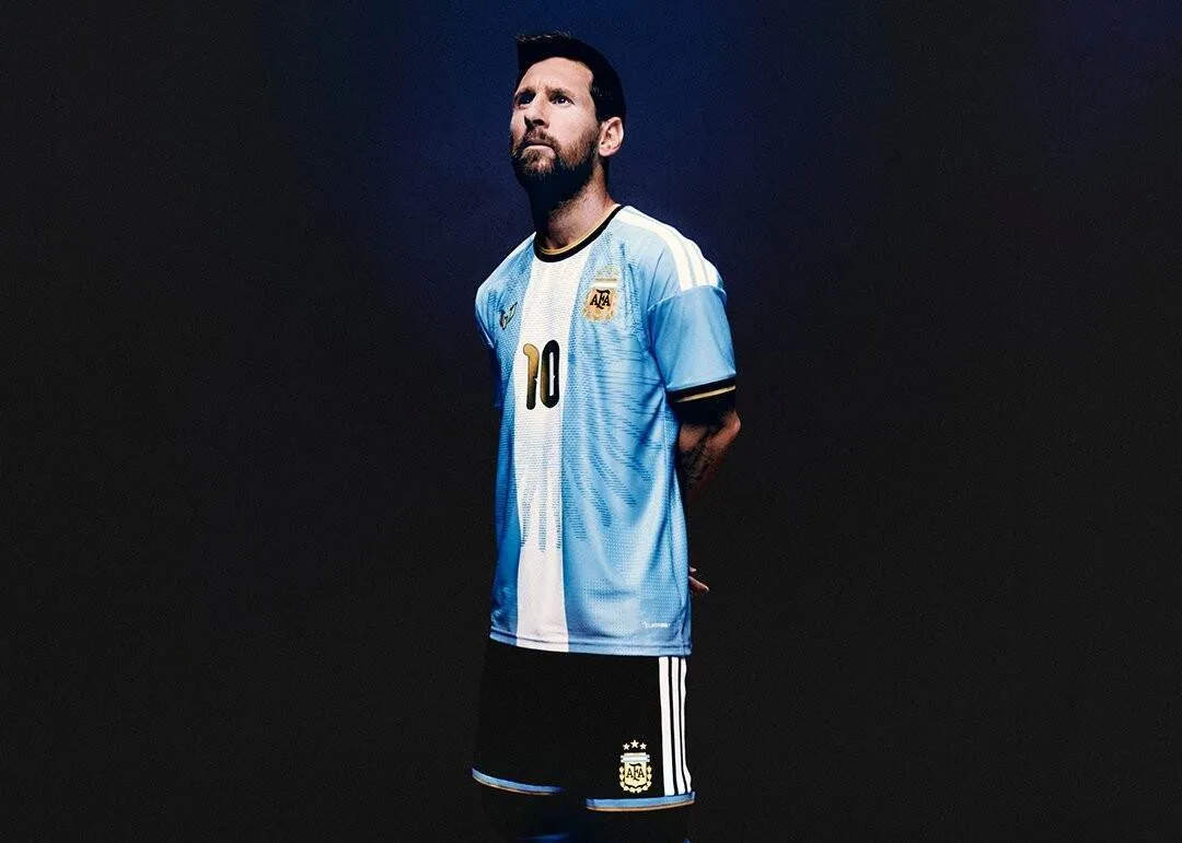 Messi tar farvel med drakten sin-2